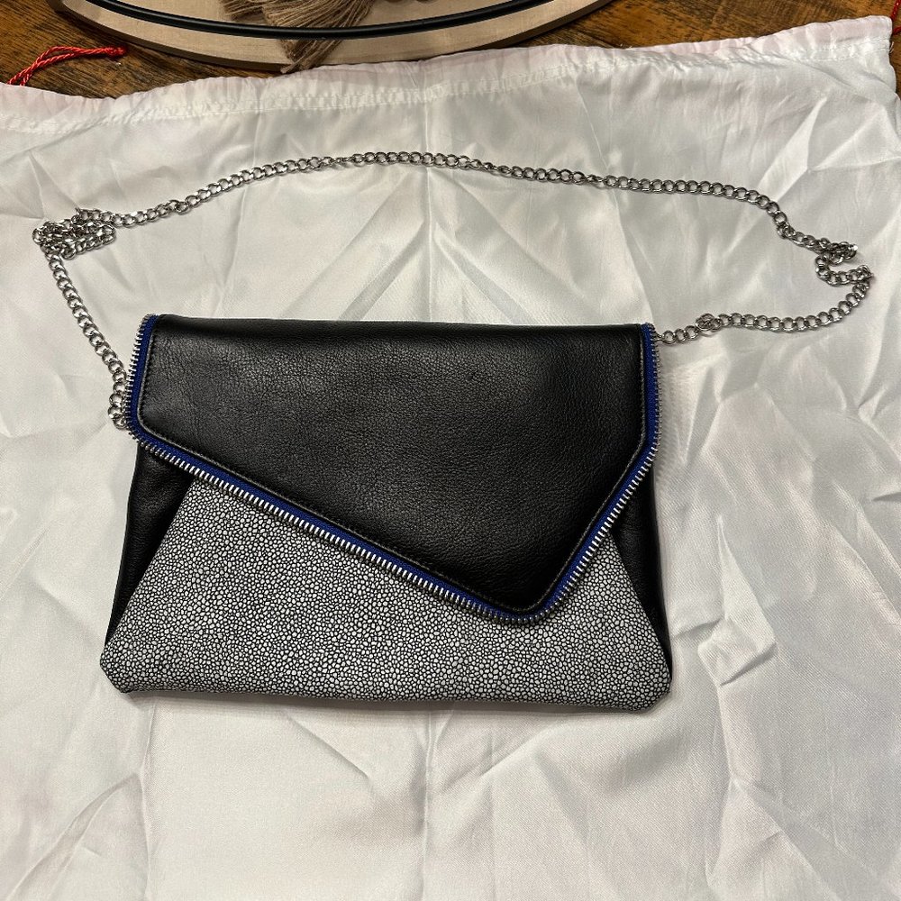 NWT Halogen Shoulder/Crossbody/Clutch